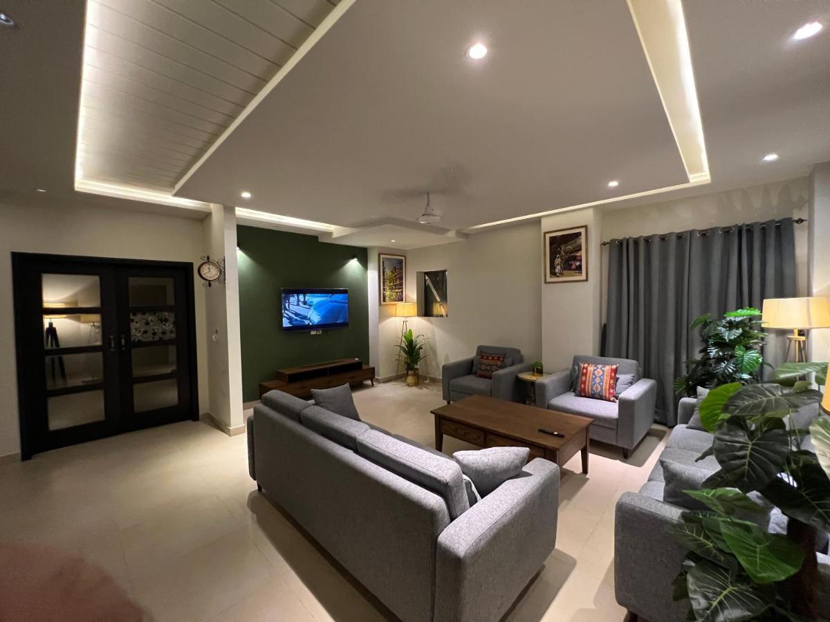 Serenity Corner 4 Bhk Islamabad Exterior foto
