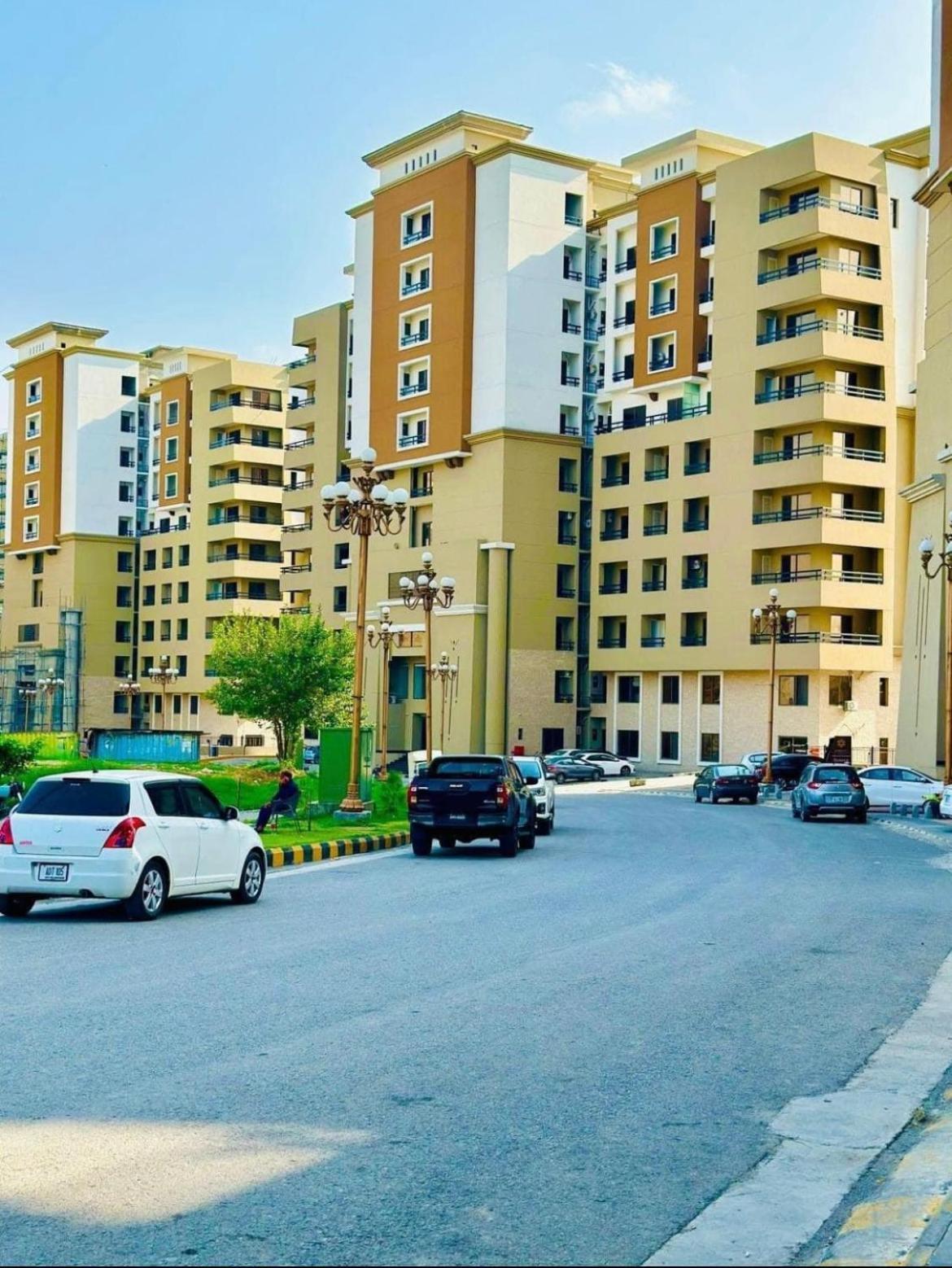 Serenity Corner 4 Bhk Islamabad Exterior foto